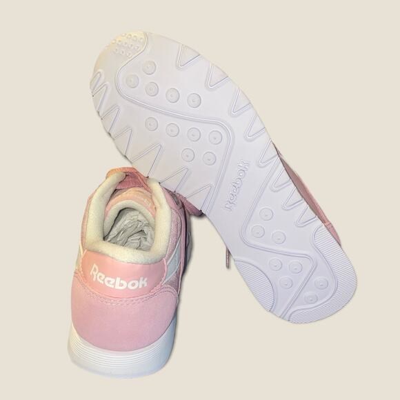 NWT Reebok Womens Classic Sneakers 1Y3501 Sz 6 - Picture 3 of 4